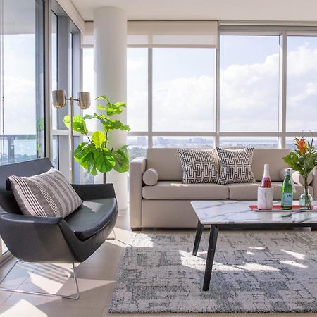 Dharma Home Suites Miami Beach At Monte Carlo Екстер'єр фото