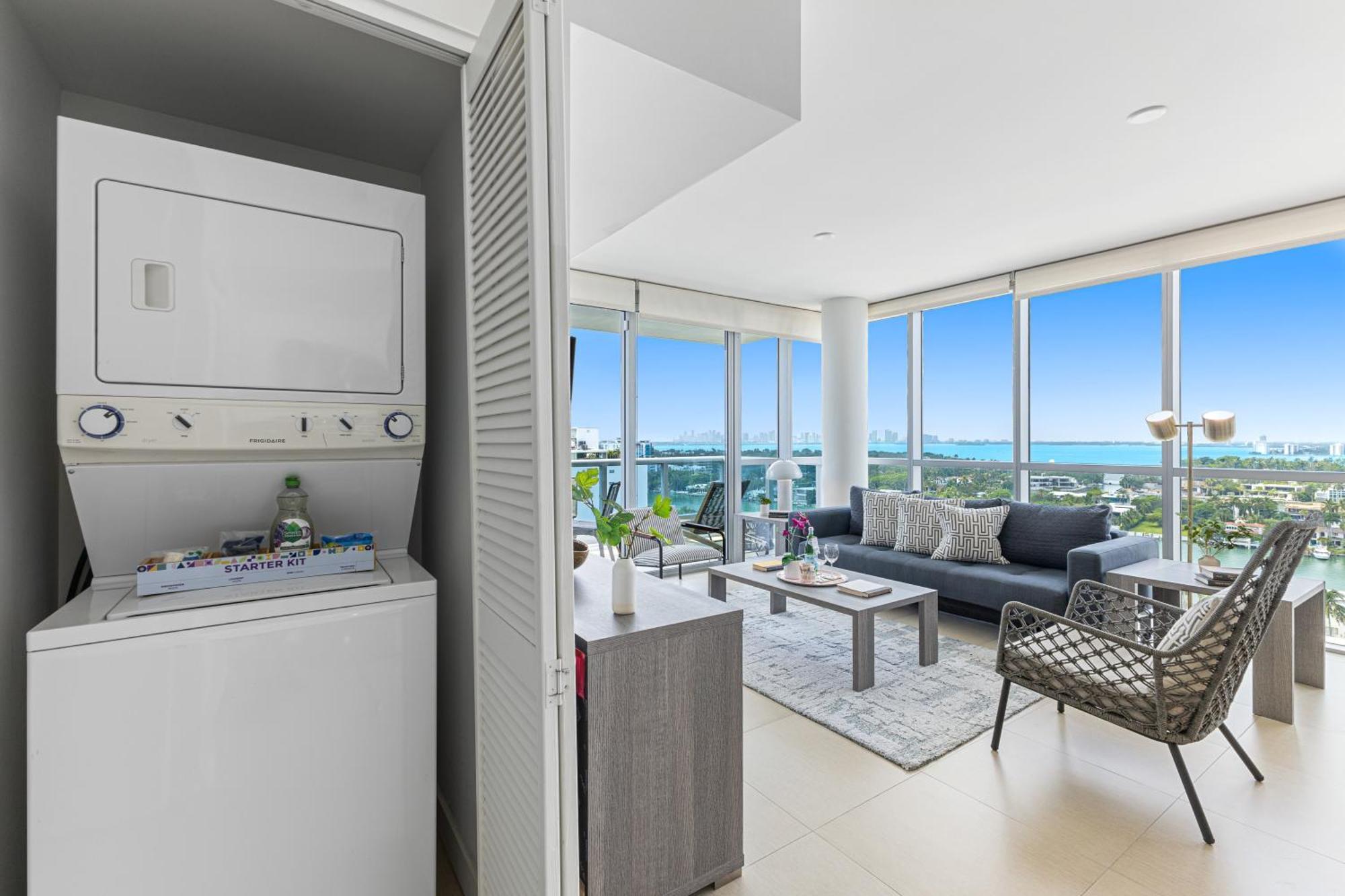 Dharma Home Suites Miami Beach At Monte Carlo Екстер'єр фото