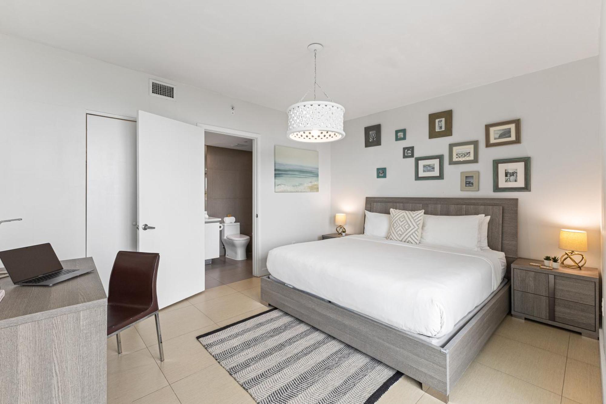 Dharma Home Suites Miami Beach At Monte Carlo Екстер'єр фото